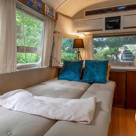 Escapade Insolite Dans Airstream Vintage En Anjou - Fr-1-622-111