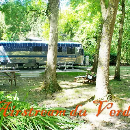 Дом отдыха Escapade Insolite Dans Airstream Vintage En Anjou - Fr-1-622-111 *